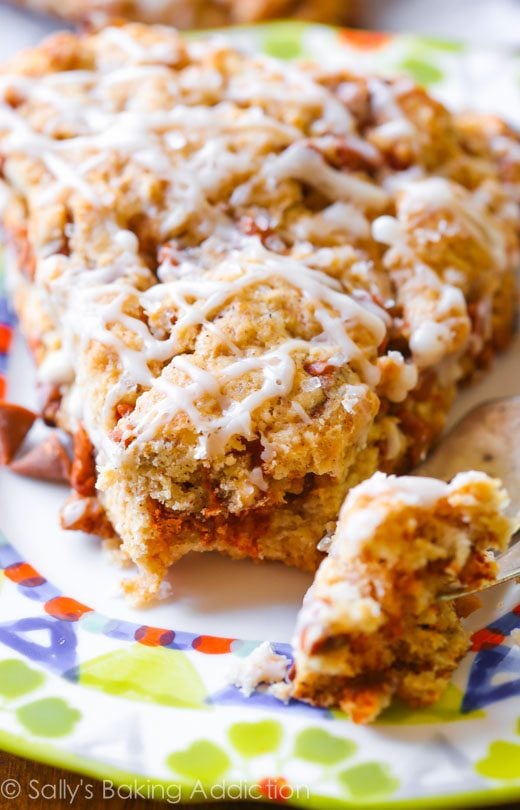 Cinnamon scone on green plate