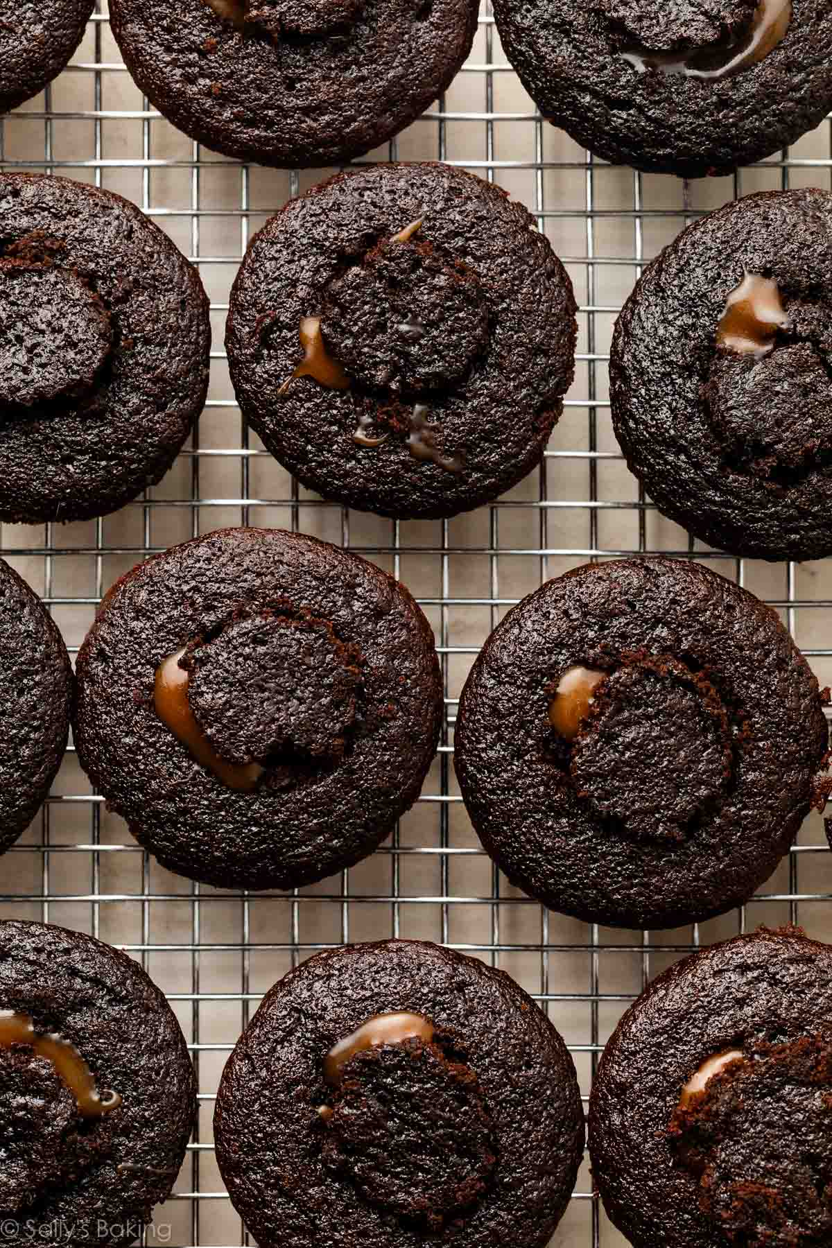 cupcakes filled with caramel.